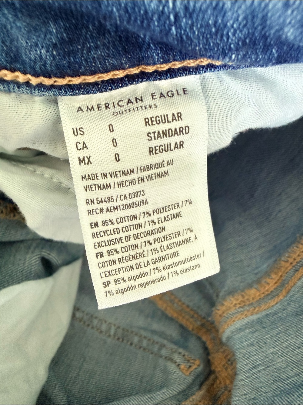 American Eagle Women’s Distressed Light Blue Denim Jeans and Denim Skirt - Picture 9 of 10